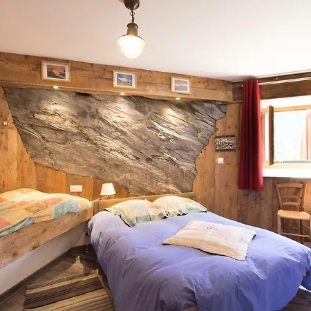 Шале Le De La Vanoise Saint-Andre (Savoie)